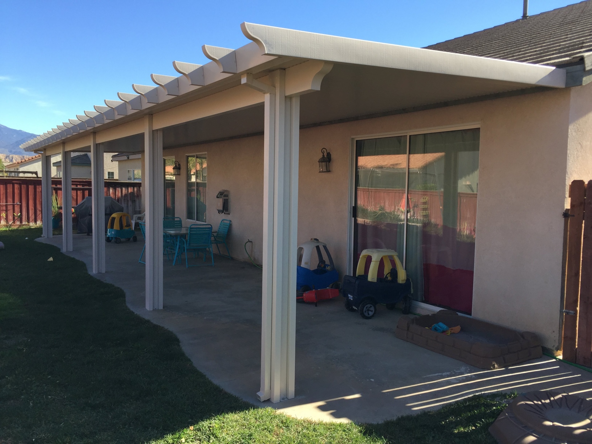 Long-Span Patio Cover with Decorative Rafters
